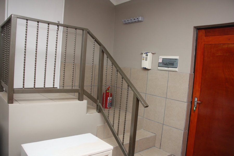 2 Bedroom Property for Sale in Langenhovenpark Free State